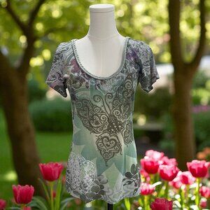 Lucky Brand Butterfly Graphic T Shirt Womens XS Boho Floral Embroidered NWT